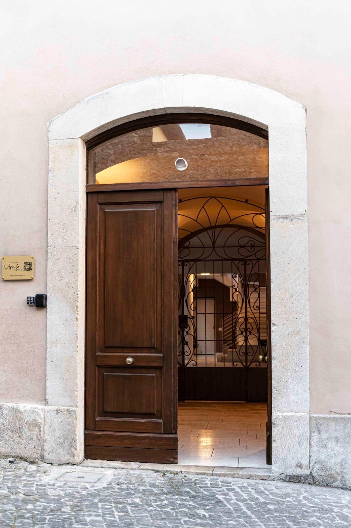 L'Aquila Home 'Il Comfort In 4 Camere' LʼAquila Exterior foto